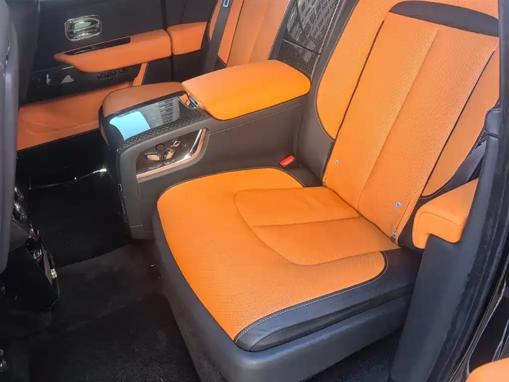 Rolls-Royce Cullinan 2022 из CN, фото 5