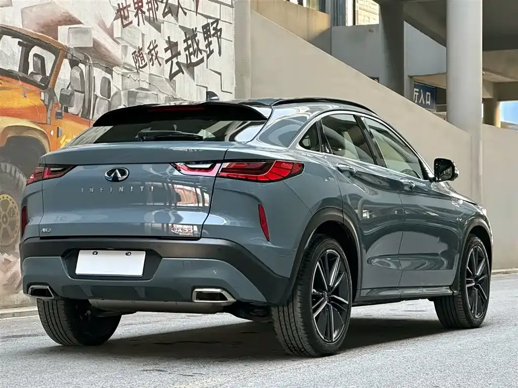 Infiniti QX55 — фото 8