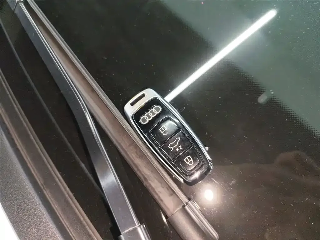 Audi e-tron (Import) 2021 из CN, фото 9
