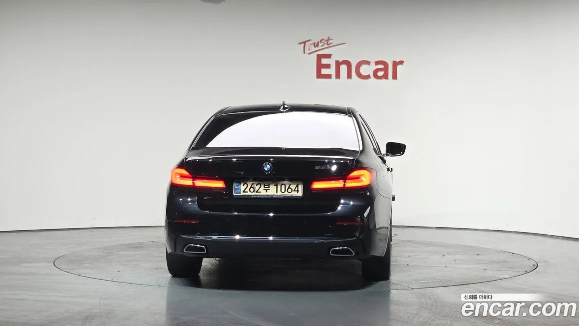 BMW 5-Series 2021 из KR, фото 2