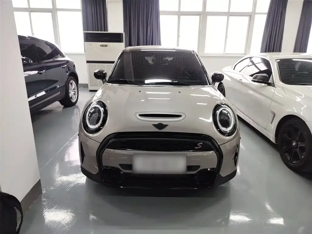 MINI Cooper (3-door) 2024 из CN, фото 8