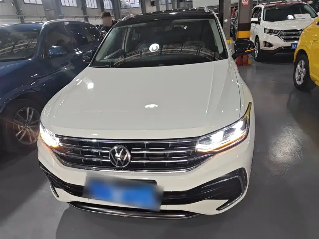 Volkswagen Tiguan X 2023 из CN, фото 4