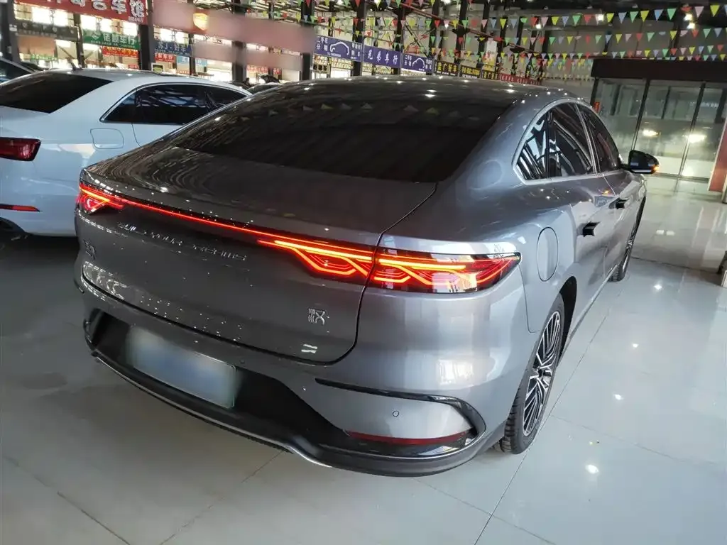 BYD Han 2024 из CN, фото 4