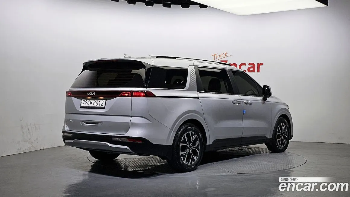 Kia Carnival 2023 из KR, фото 2