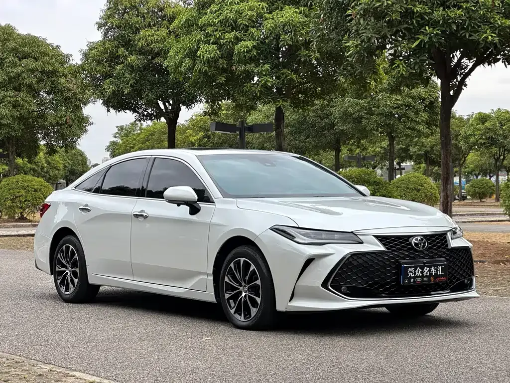 Toyota Avalon 2022 из CN, фото 7