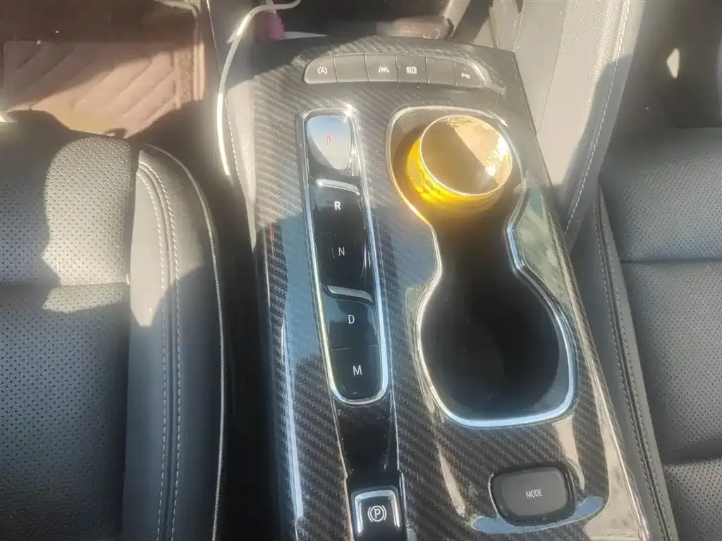 Buick Envision Plus — фото 9