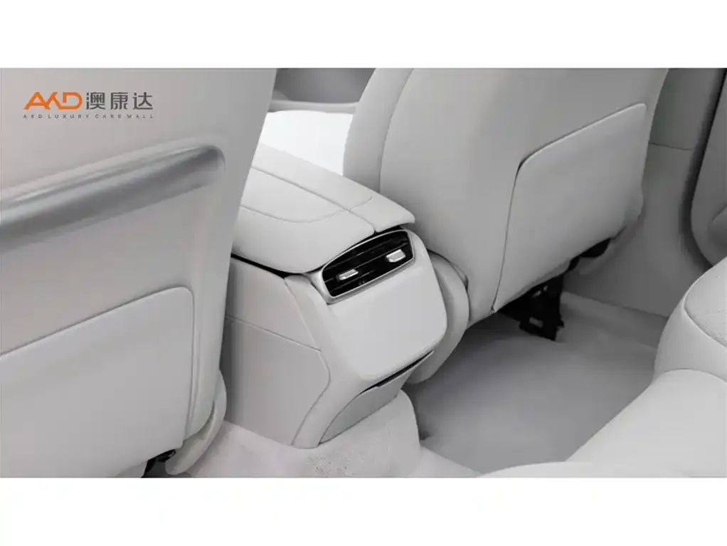 Mercedes-Benz EQE 2025 из CN, фото 4