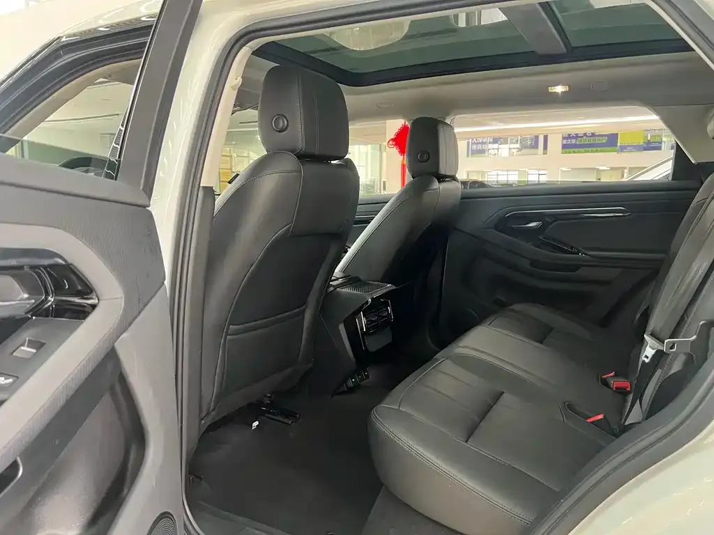Land Rover Evoque — фото 4