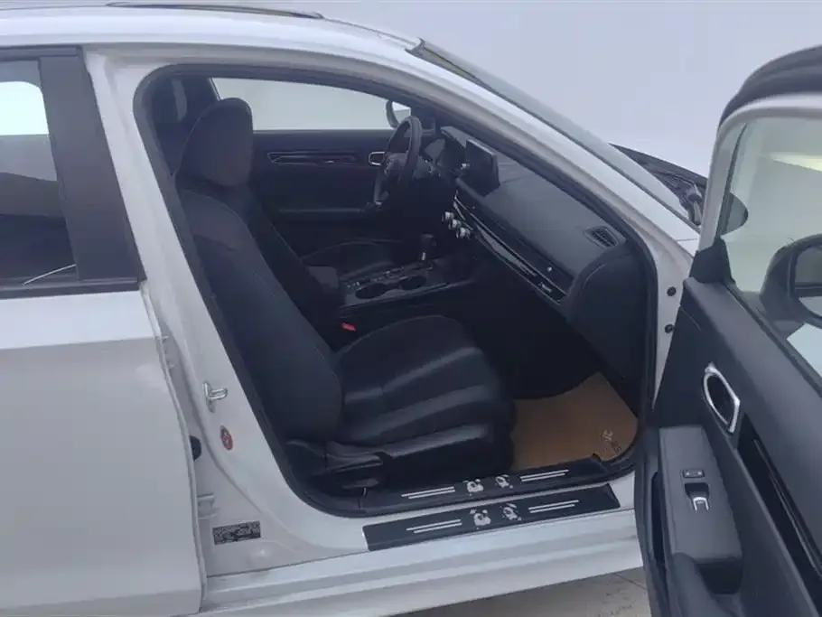 Honda Civic — фото 10