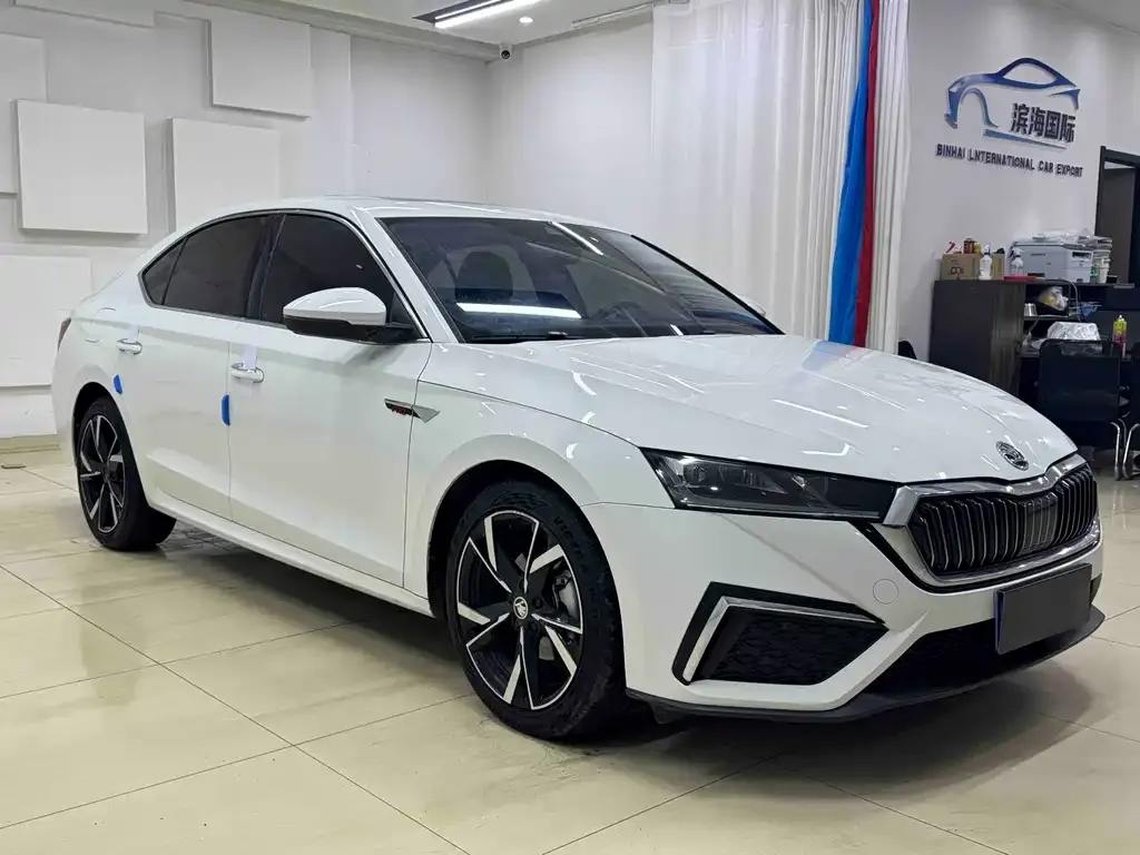 Skoda Octavia 2021 из CN, фото 5