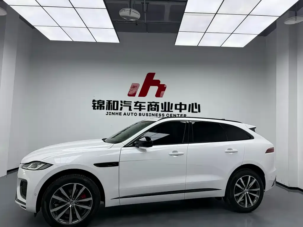Jaguar F-PACE 2024 из CN, фото 1