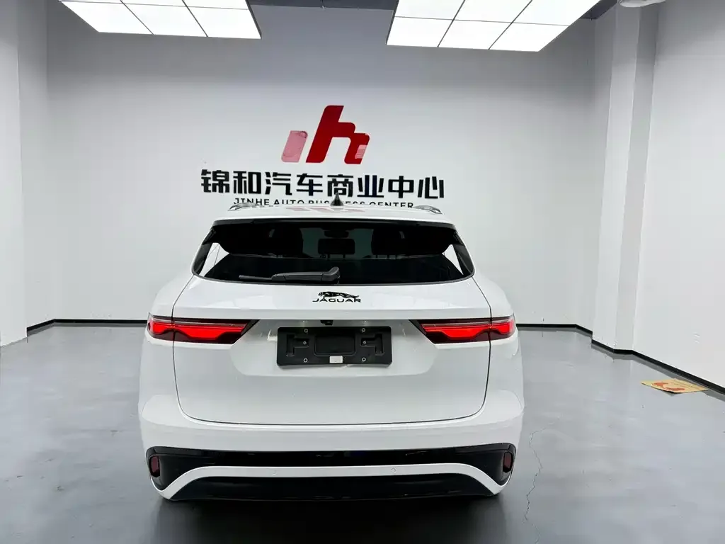 Jaguar F-PACE 2024 из CN, фото 2