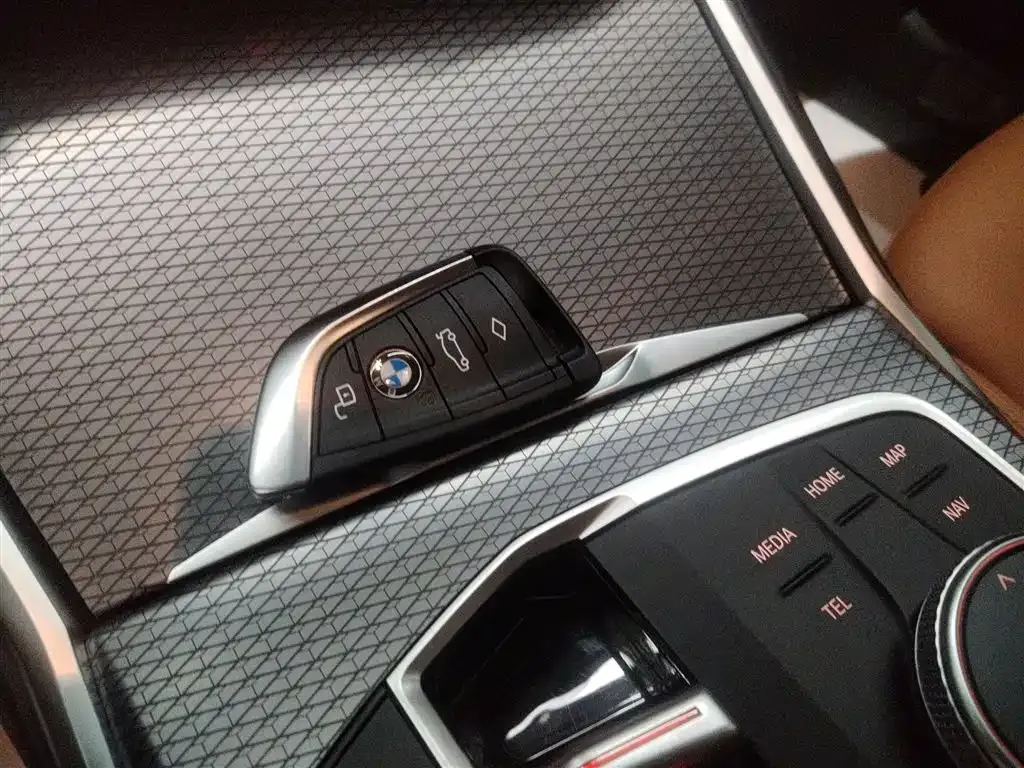 BMW 4 Series 2023 из CN, фото 10