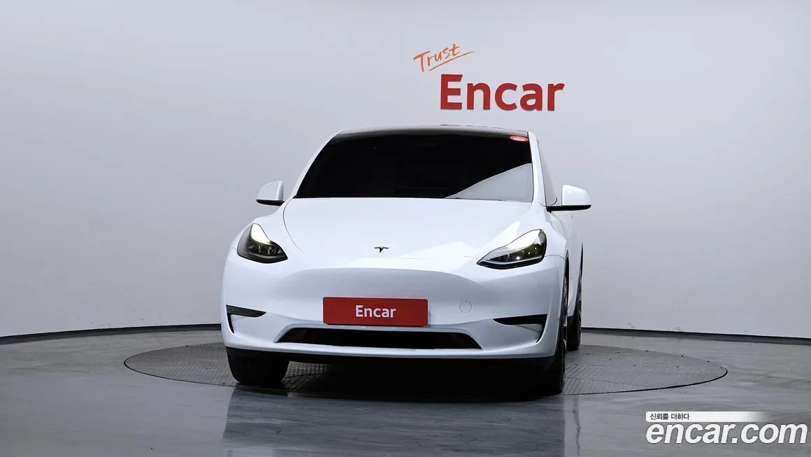 Tesla Model Y 2024 из KR, фото 2