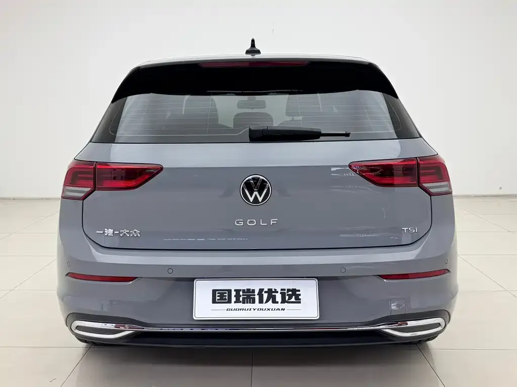 Volkswagen Golf — фото 5
