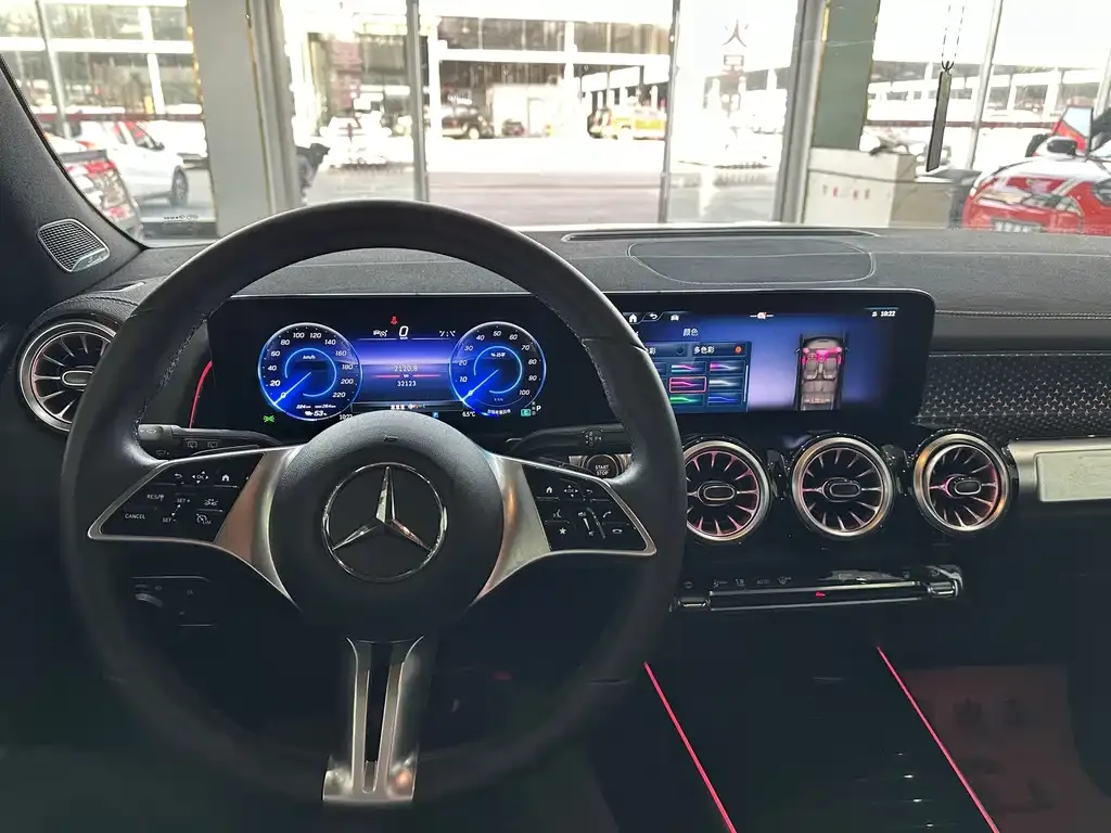 Mercedes-Benz EQB 2025 из CN, фото 3