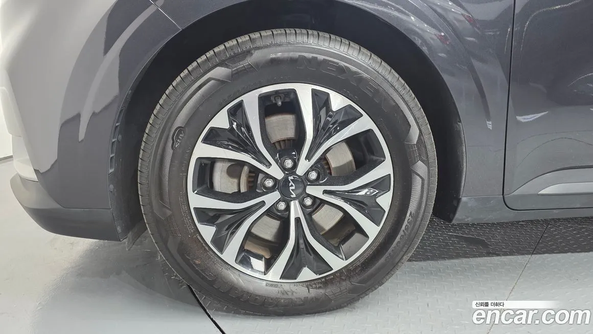 Kia Carnival 2022 из KR, фото 7