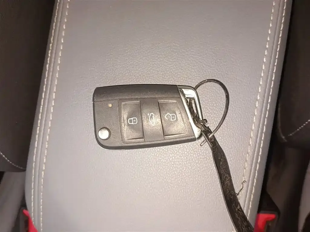 Volkswagen Lavida 2024 из CN, фото 3
