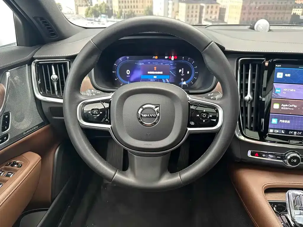 Volvo S90 — фото 9