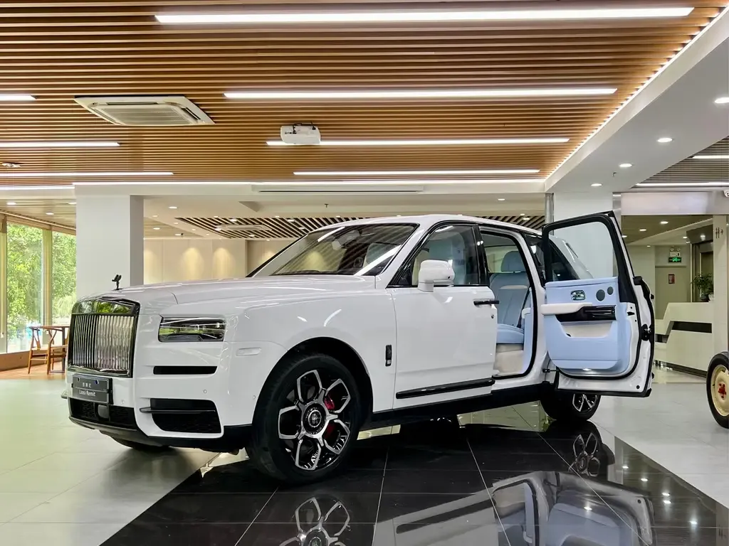 Rolls-Royce Cullinan — фото 5
