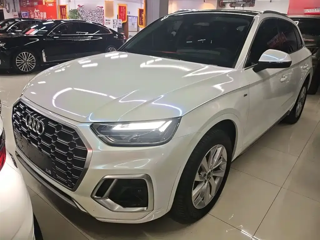 Audi Q5L 2022 из CN, фото 2