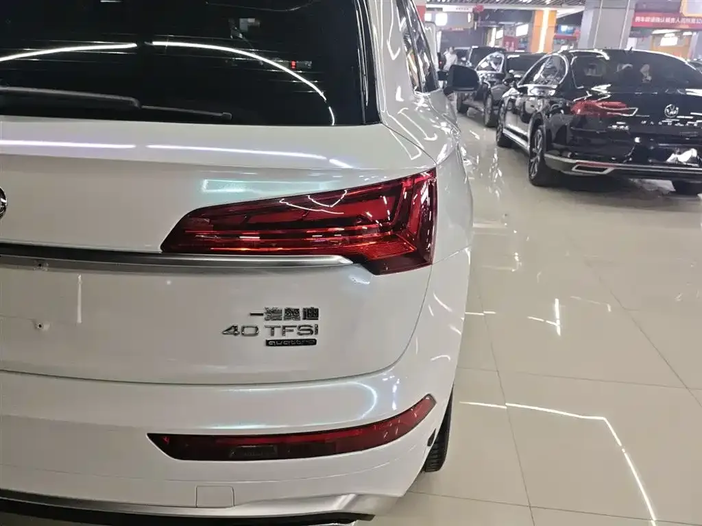 Audi Q5L 2022 из CN, фото 9