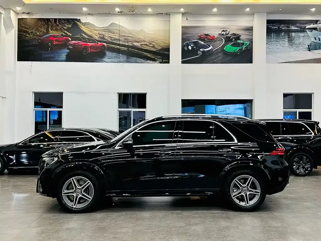 Mercedes-Benz GLE — фото 7