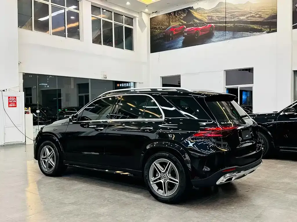 Mercedes-Benz GLE — фото 6