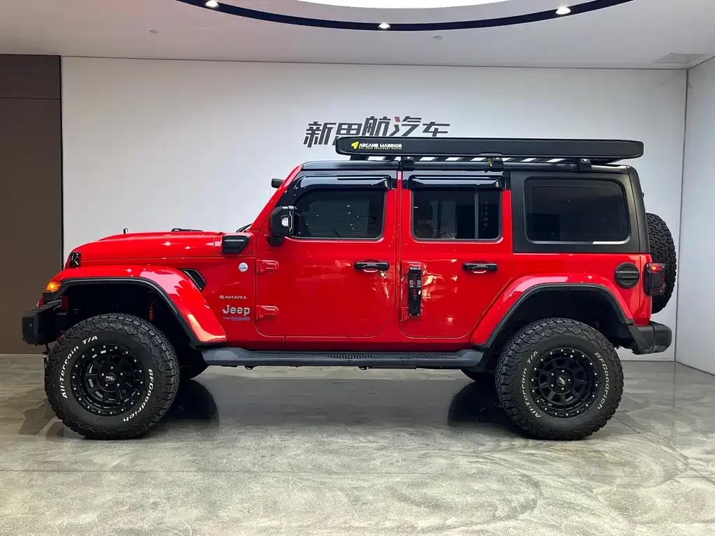 Jeep Wrangler PHEV — фото 5