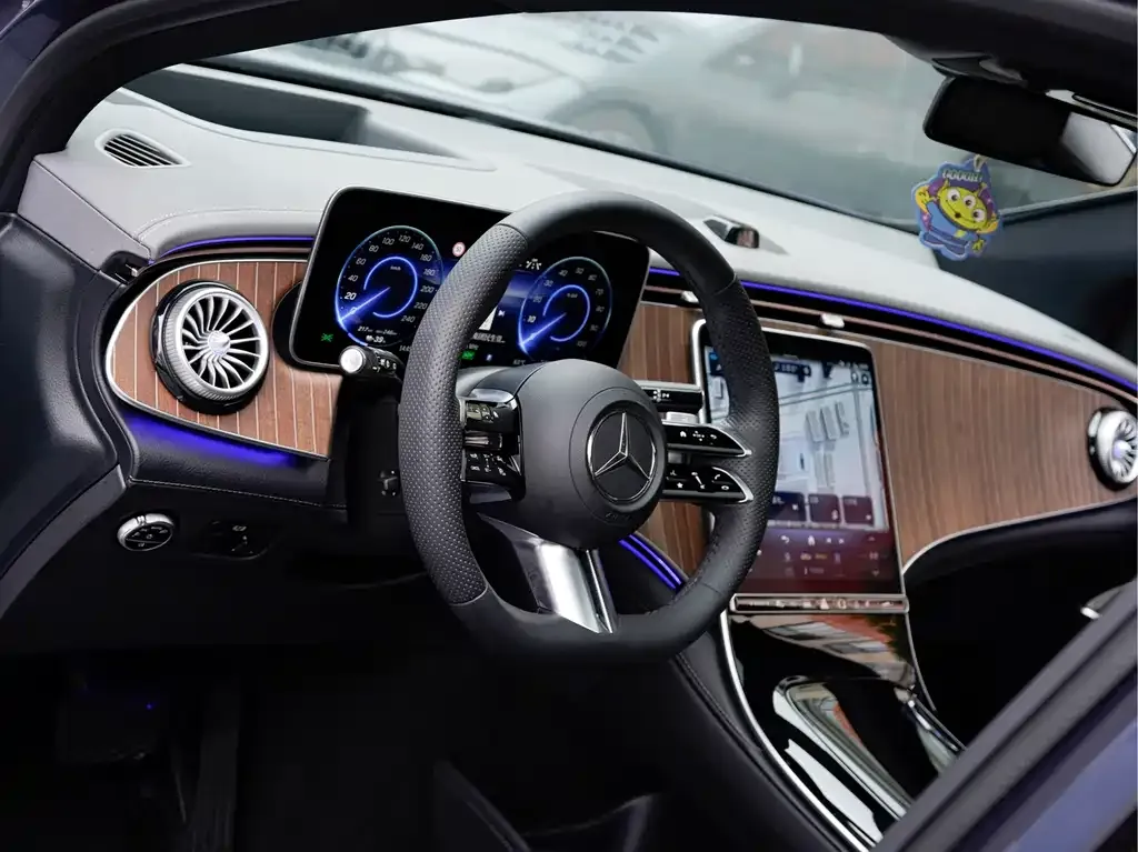Mercedes-Benz EQE SUV 2023 из CN, фото 6