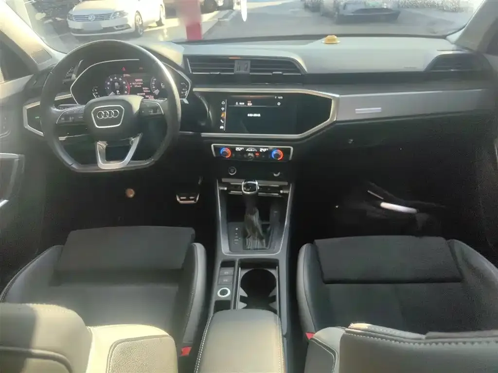 Audi Q3 2021 из CN, фото 5