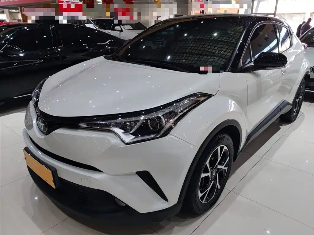 Toyota C-HR — фото 2