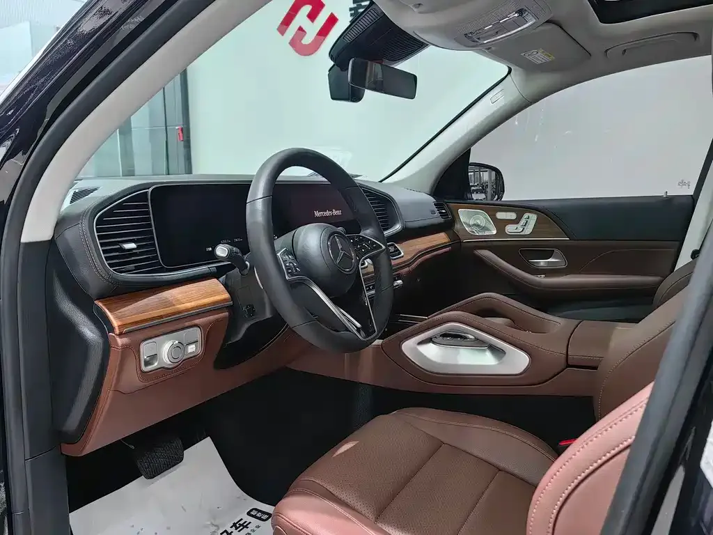 Mercedes-Benz GLE — фото 3