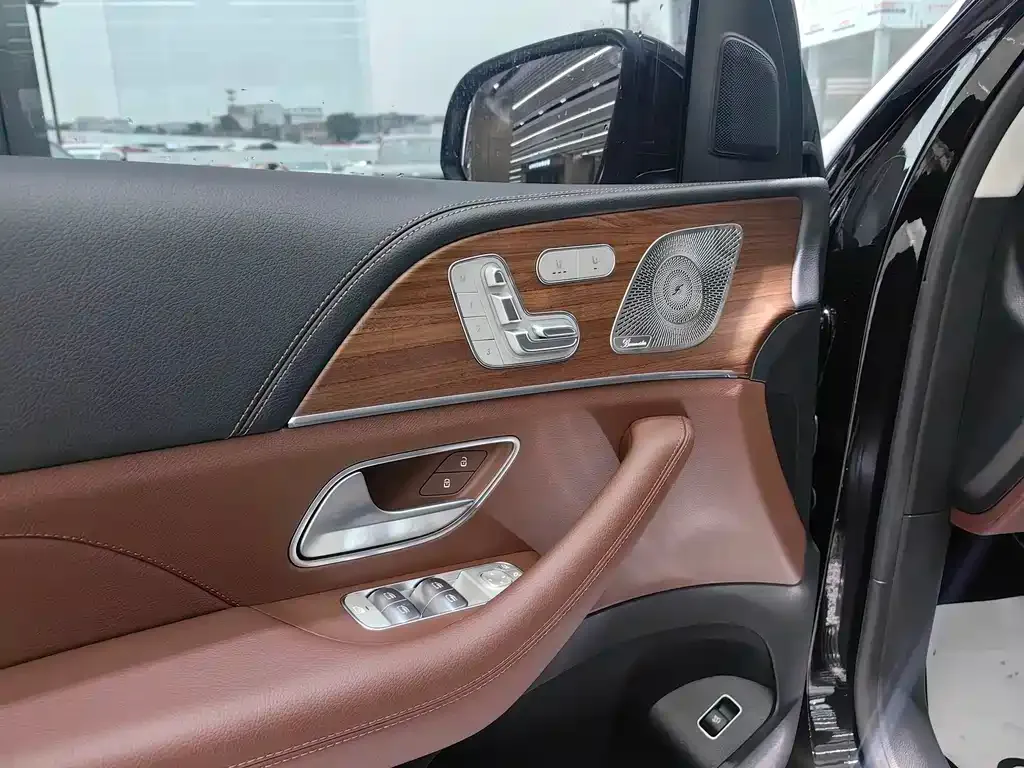 Mercedes-Benz GLE — фото 5