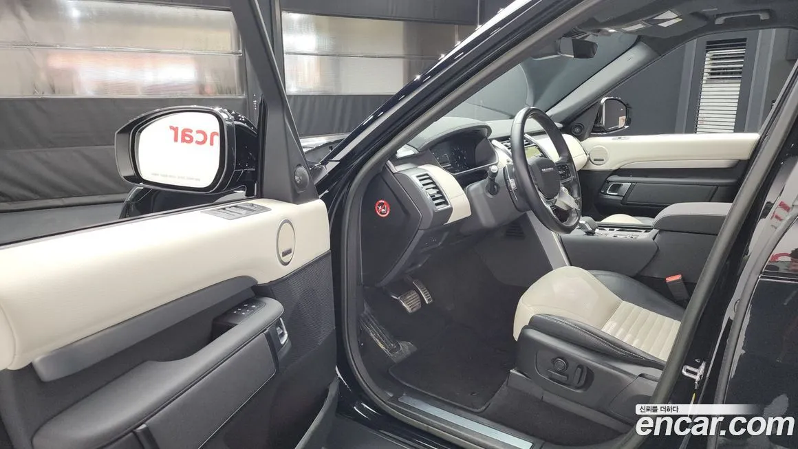 Land Rover Discovery 2023 из KR, фото 10