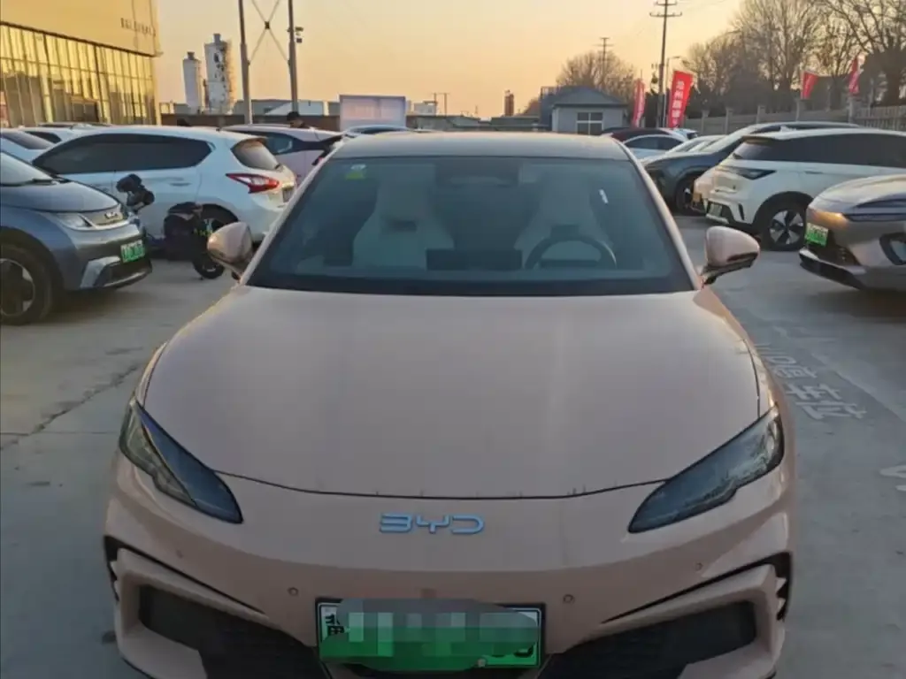 BYD Seal 06GT — фото 7