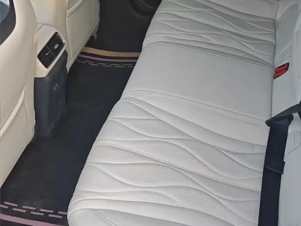 BYD Seal 06GT — фото 4