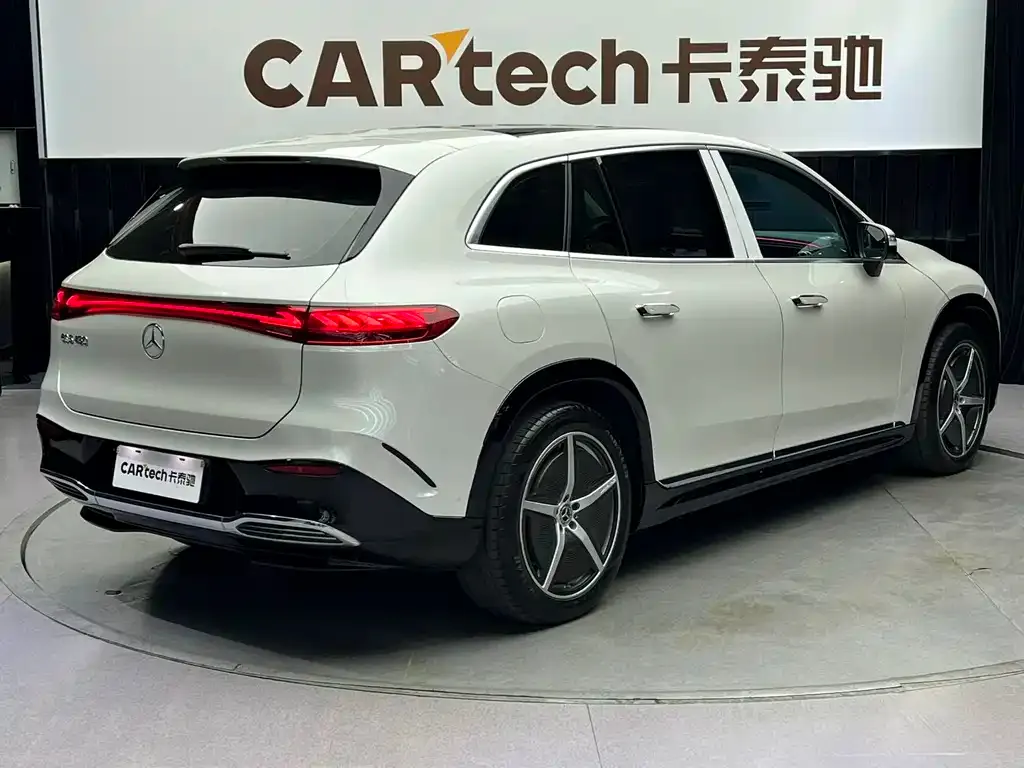Mercedes-Benz EQS SUV 2023 из CN, фото 4