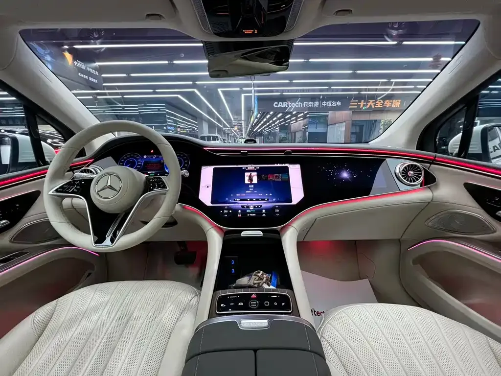Mercedes-Benz EQS SUV 2023 из CN, фото 9