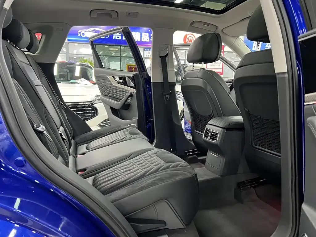 Hongqi HS5 2021 из CN, фото 2