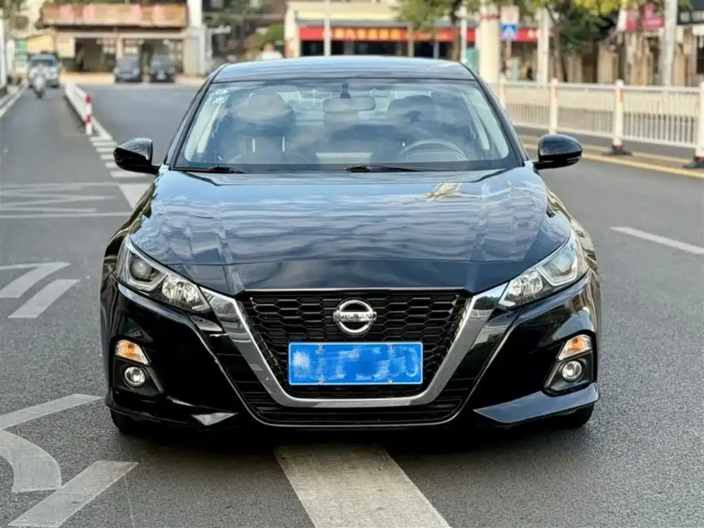 Nissan Teana — фото 6