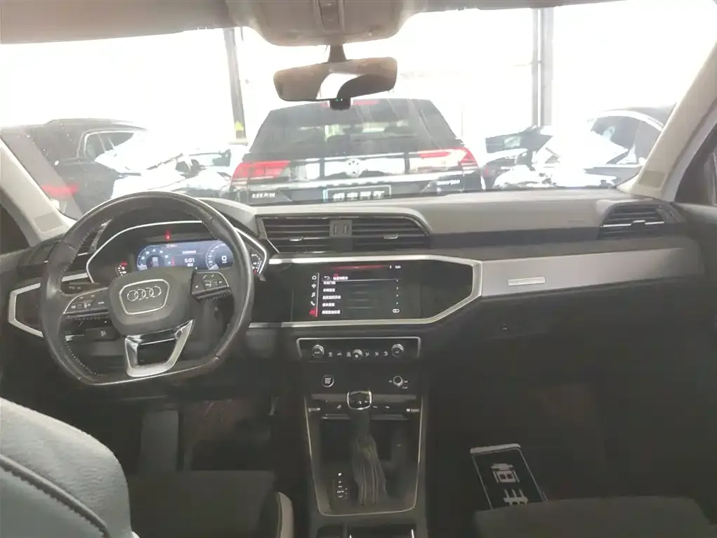 Audi Q3 2021 из CN, фото 6