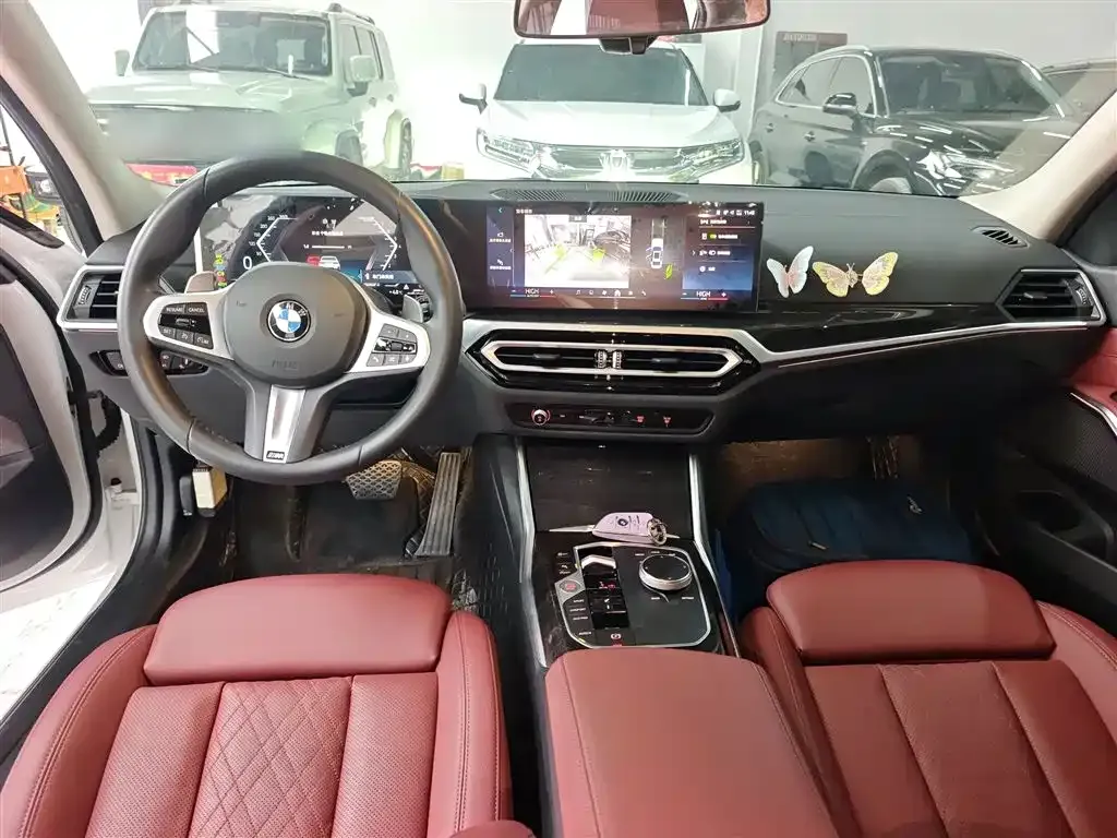BMW 3 Series 2023 из CN, фото 10
