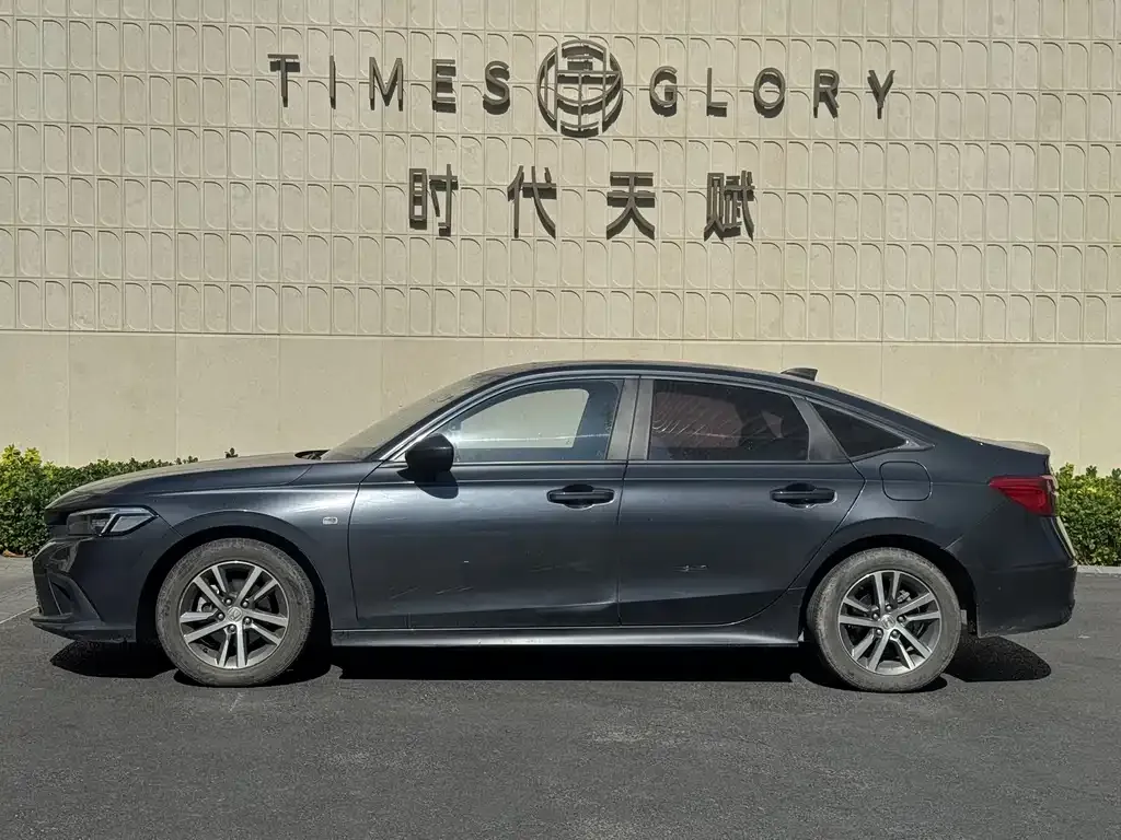 Honda Civic 2022 из CN, фото 2