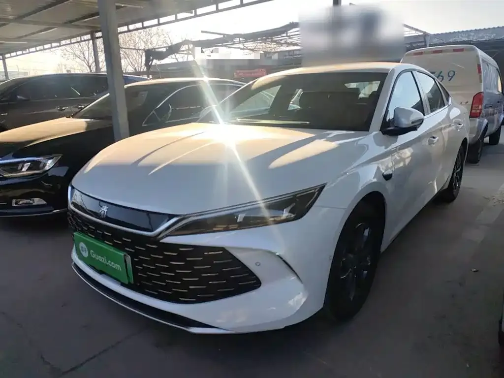 BYD Qin L — фото 10