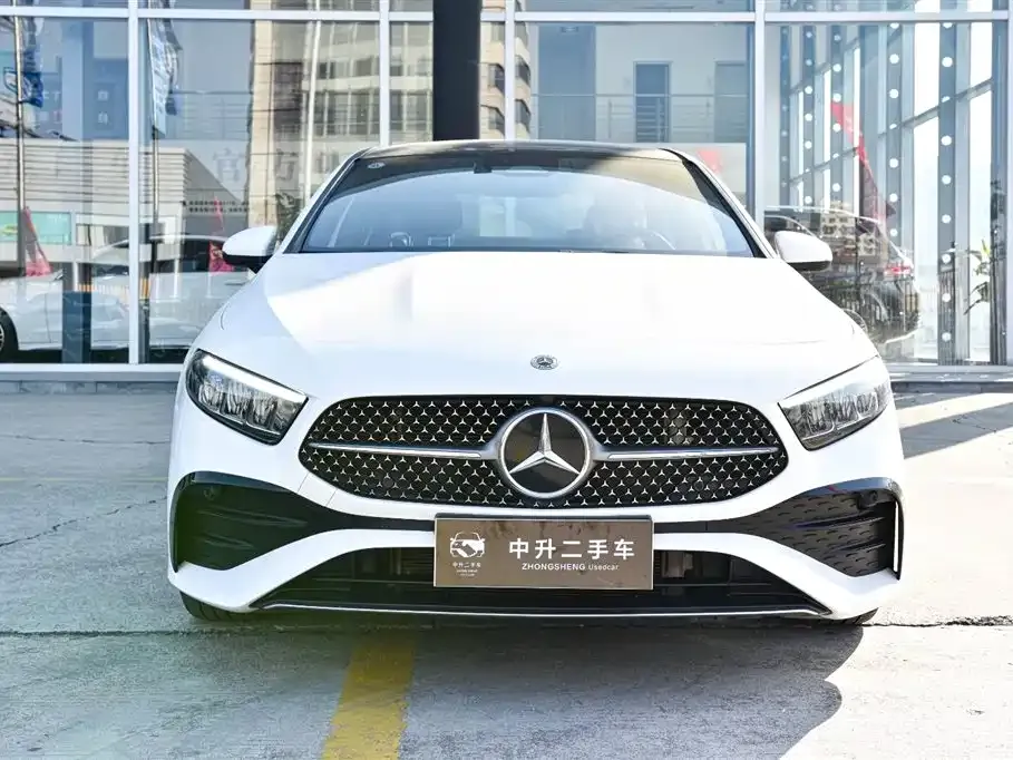 Mercedes-Benz A-Class 2024 из CN, фото 4