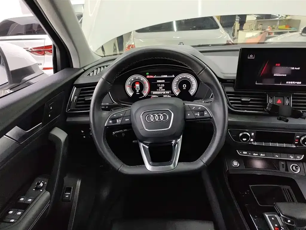 Audi Q5L 2023 из CN, фото 8