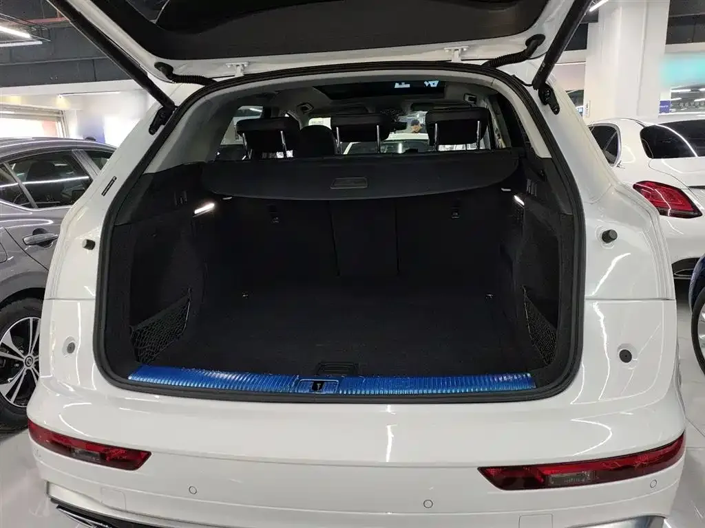 Audi Q5L 2023 из CN, фото 6