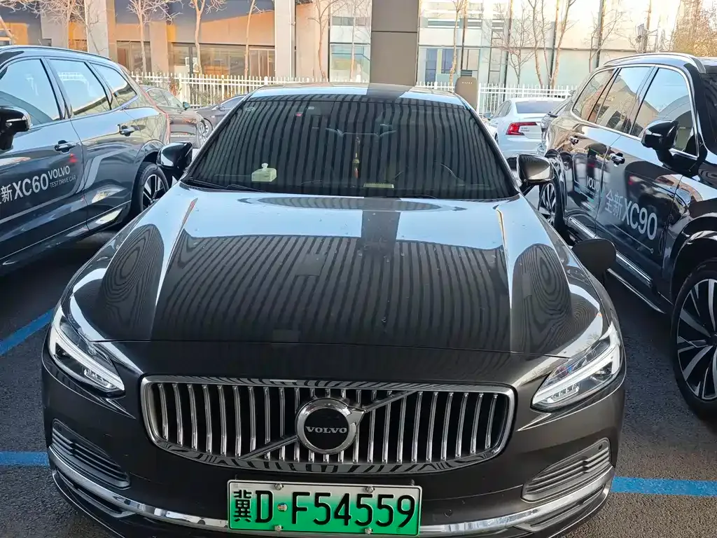 Volvo S90 PHEV 2021 из CN, фото 1