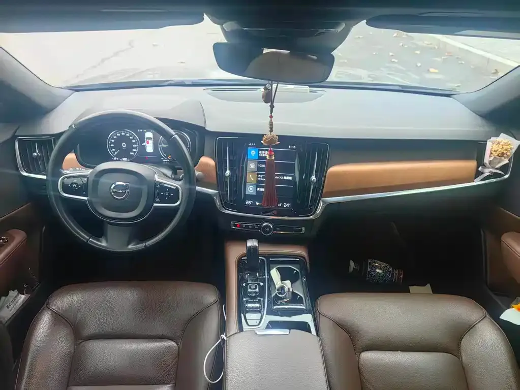 Volvo S90 PHEV 2021 из CN, фото 8